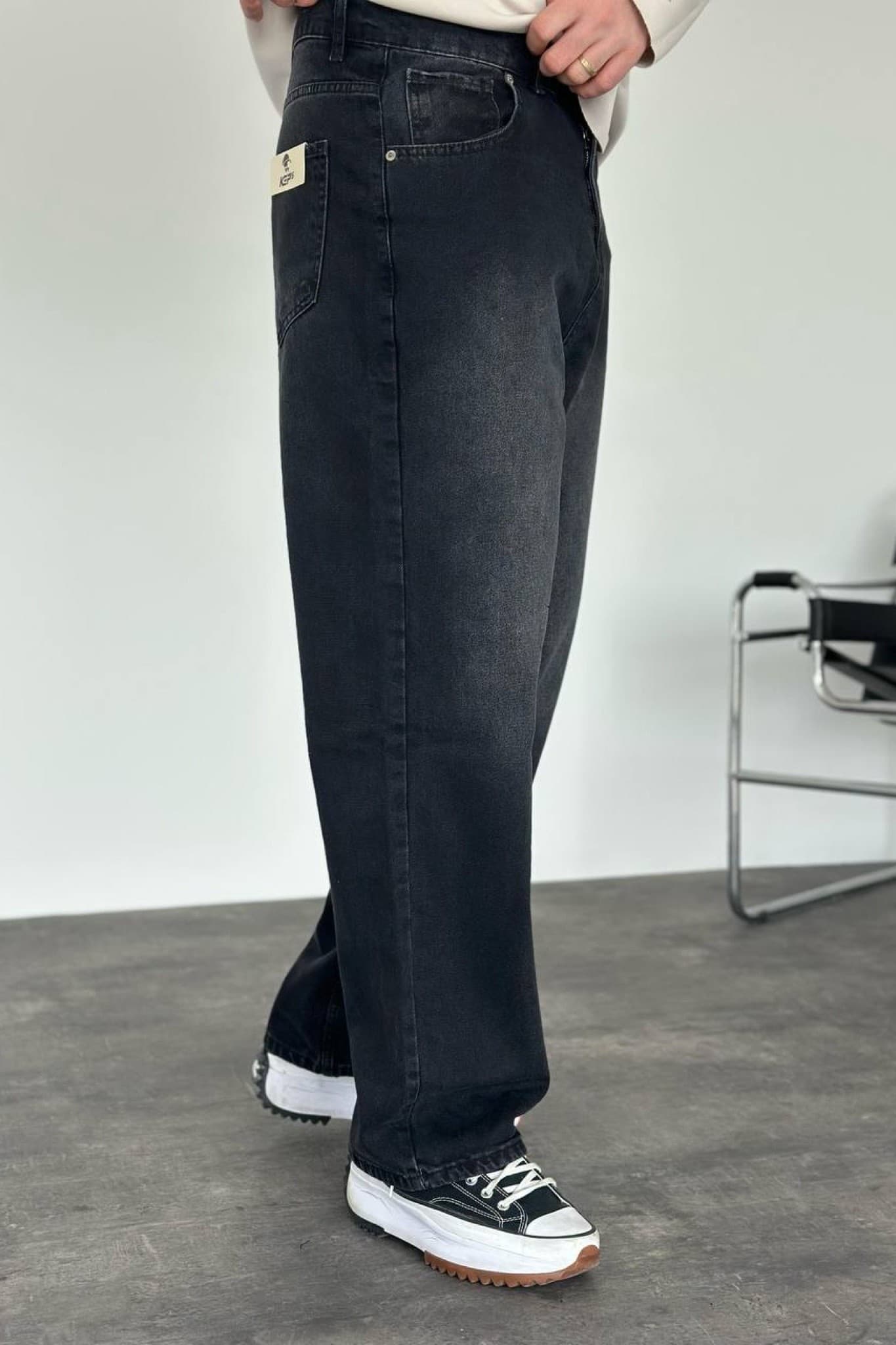 Faded Washed Black Baggy Jeans - Dark Washed Baggy Jeans – a clean everyday essential with relaxed streetwear style. Crafted in a deep faded black wash, these jeans feature a loose wide-leg fit for maximum comfort and effortless movement. Designed with classic five-pocket styling, sturdy denim fabric, and a timeless oversized silhouette that pairs perfectly with hoodies, sweaters, or sneakers. A versatile piece made for casual looks with a bold modern edge.