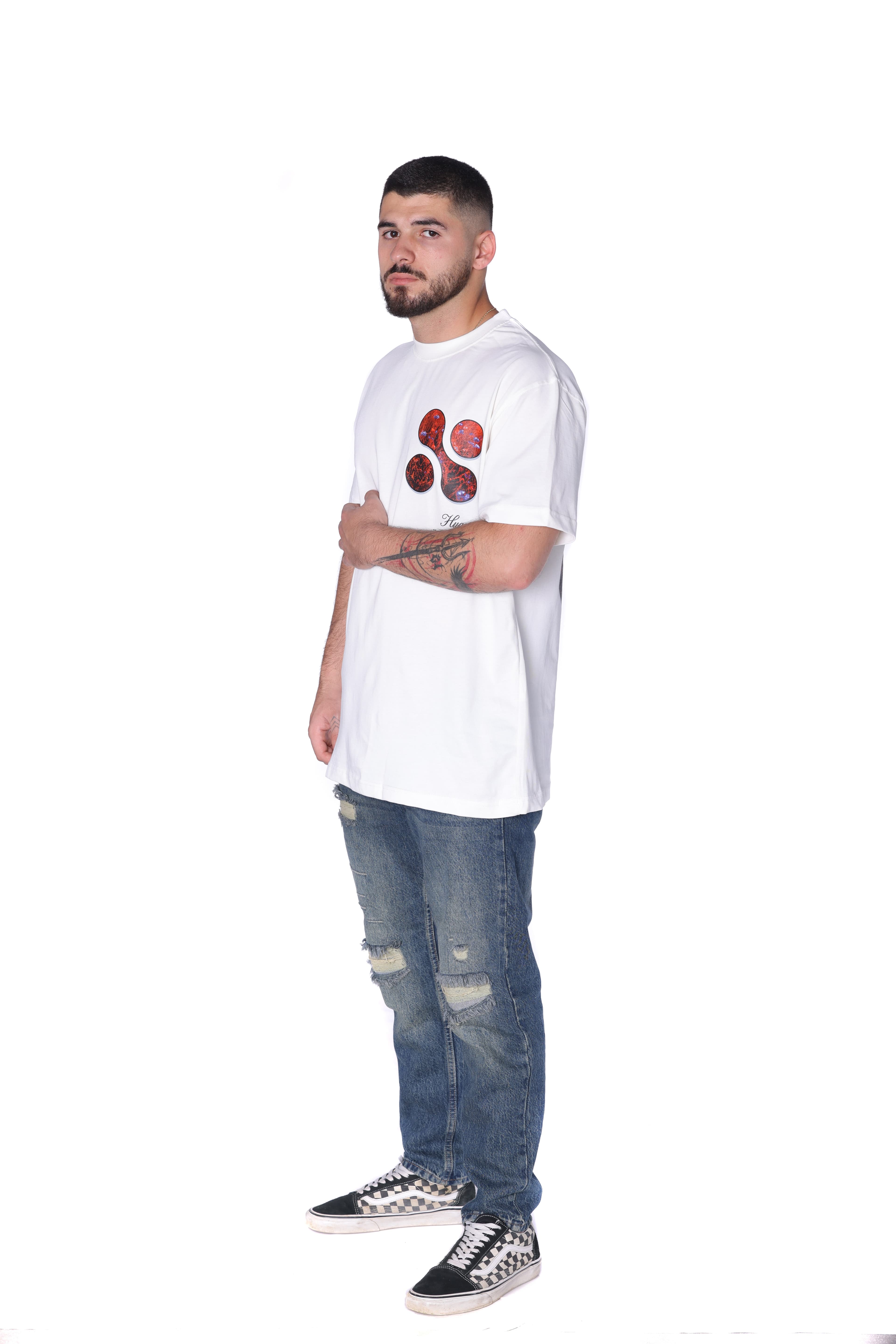 White Oversized Forever Inspired T-Shirt Hugo Boss - Modern white oversized t-shirt featuring a subtle front chest graphic and bold abstract floral artwork on the back. Crafted from soft breathable fabric with a relaxed fit for all-day comfort. A clean statement streetwear piece perfect for casual styling, layered looks, and everyday wear.